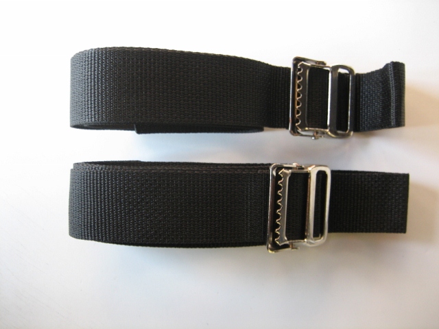 CONVERTIBLE TOP TIE DOWNS